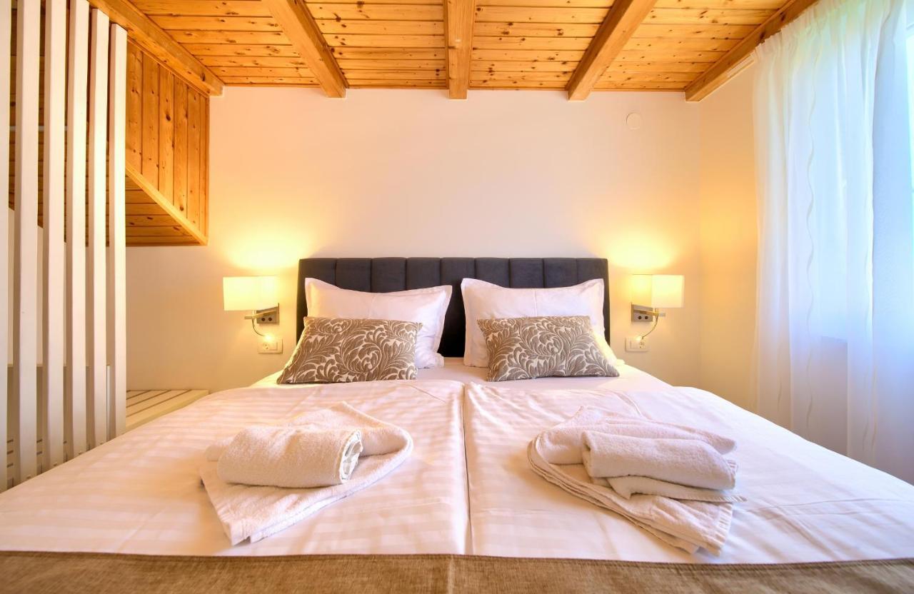 Apartments Adria Danka Крк Экстерьер фото